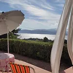 Barabarca Con Vista Sul Golfo - Goelba Apartman *