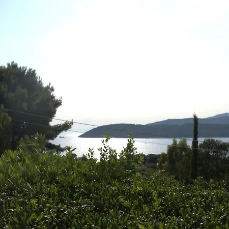Barabarca Con Vista Sul Golfo - Goelba קאפוליברי